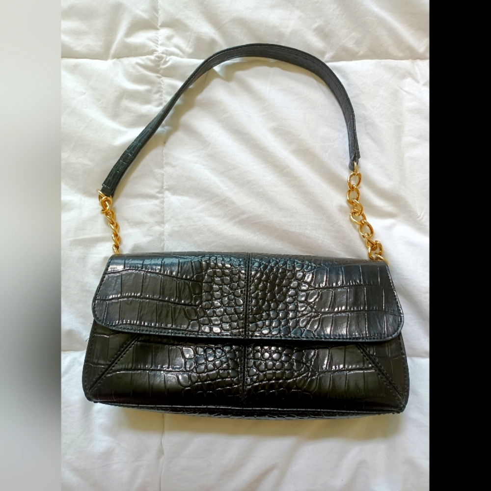 Vintage Y2K Liz Claiborne Shoulder Bag with Gold Chain Strap